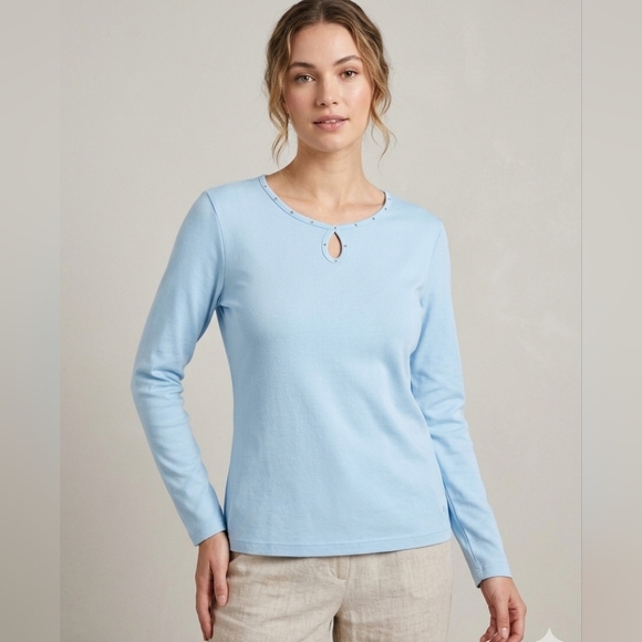 Ariat Tops - Ariat Blue Light Long Sleeve Women's Sweater Size L